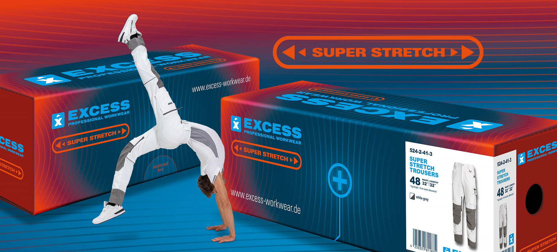 Werbegrafik der Marke Excess Professional Workwear mit zwei Produktkartons und einem Mann in weiß-grauer Arbeitskleidung, der einen Handstand macht. Darüber steht der Schriftzug „Super Stretch“.